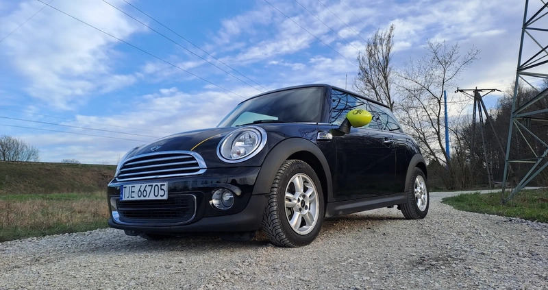 MINI ONE cena 28000 przebieg: 80500, rok produkcji 2013 z Sędziszów małe 562